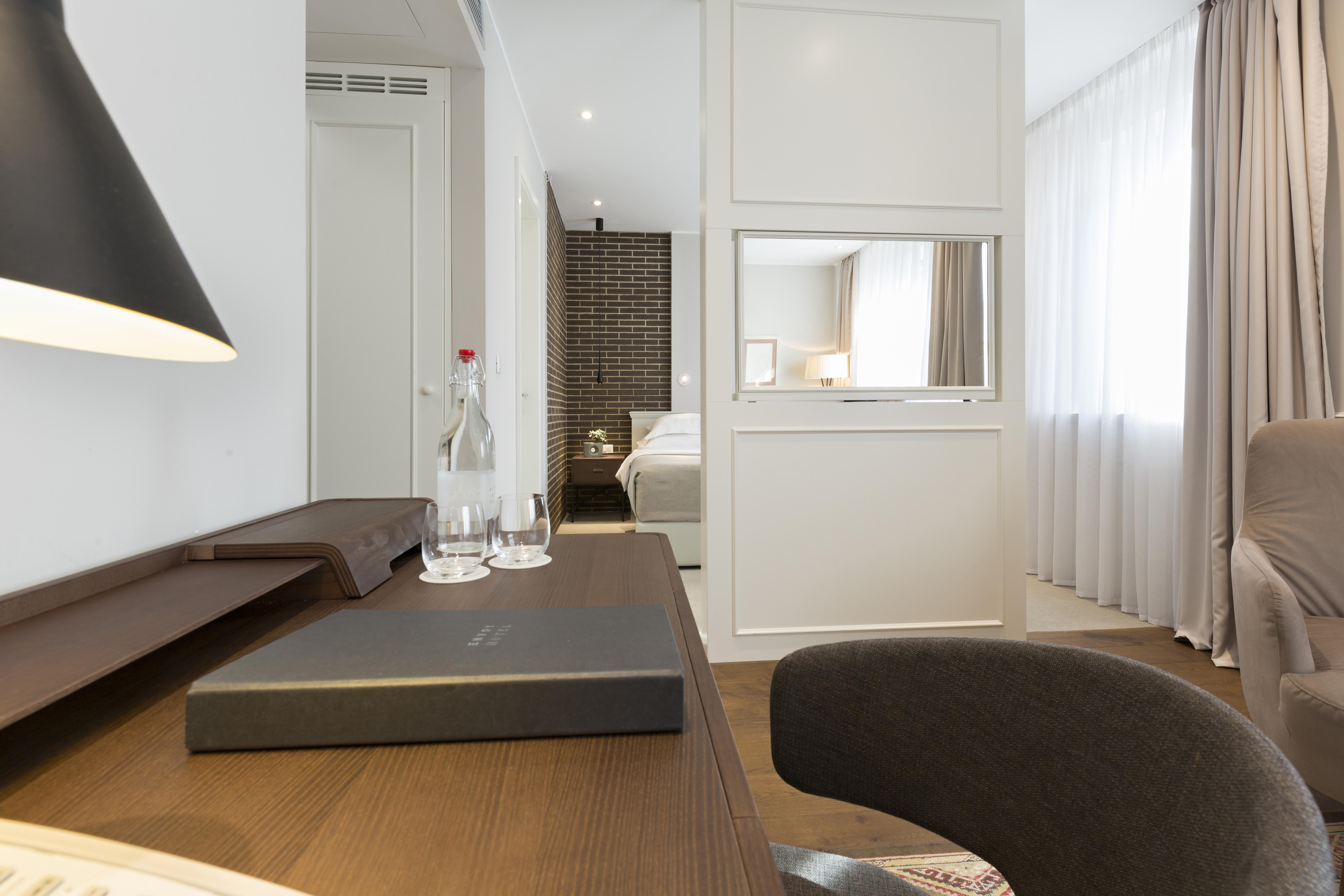 Envoy Hotel Belgrade Exterior photo